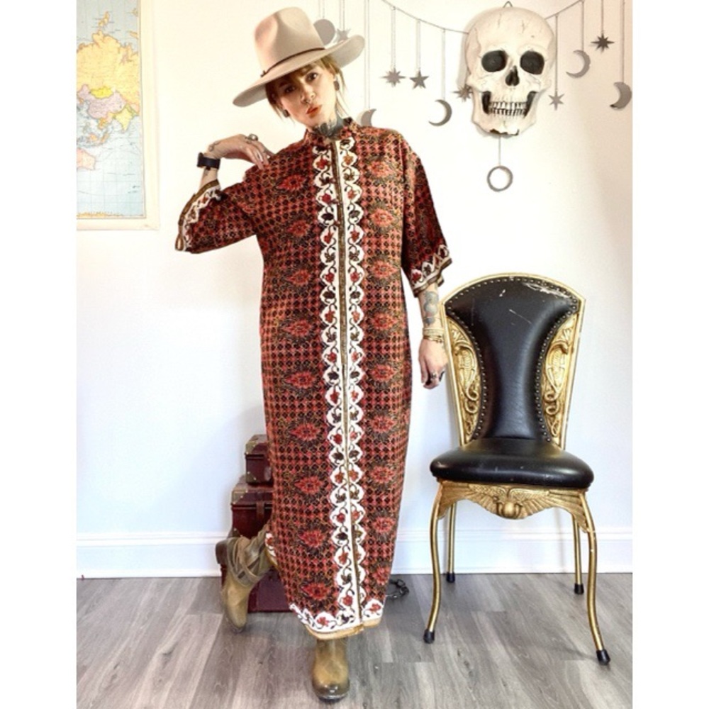 Vintage!!! Gorgeous linen kaftan
